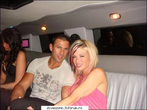 Poze rare Cu Ashley - ashley marie mizsaro - Poze rare