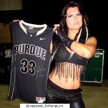 Poze rare q Katie Lea - march madness auction - Poze rare